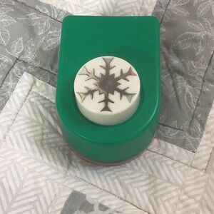 ❄️ Large 1 1/2” Snowflake Craft Punch ❄️
